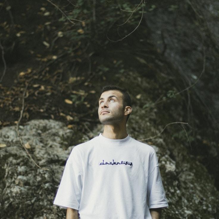 Portrait of Nia Chen, group coordinator and fusion cooking expert